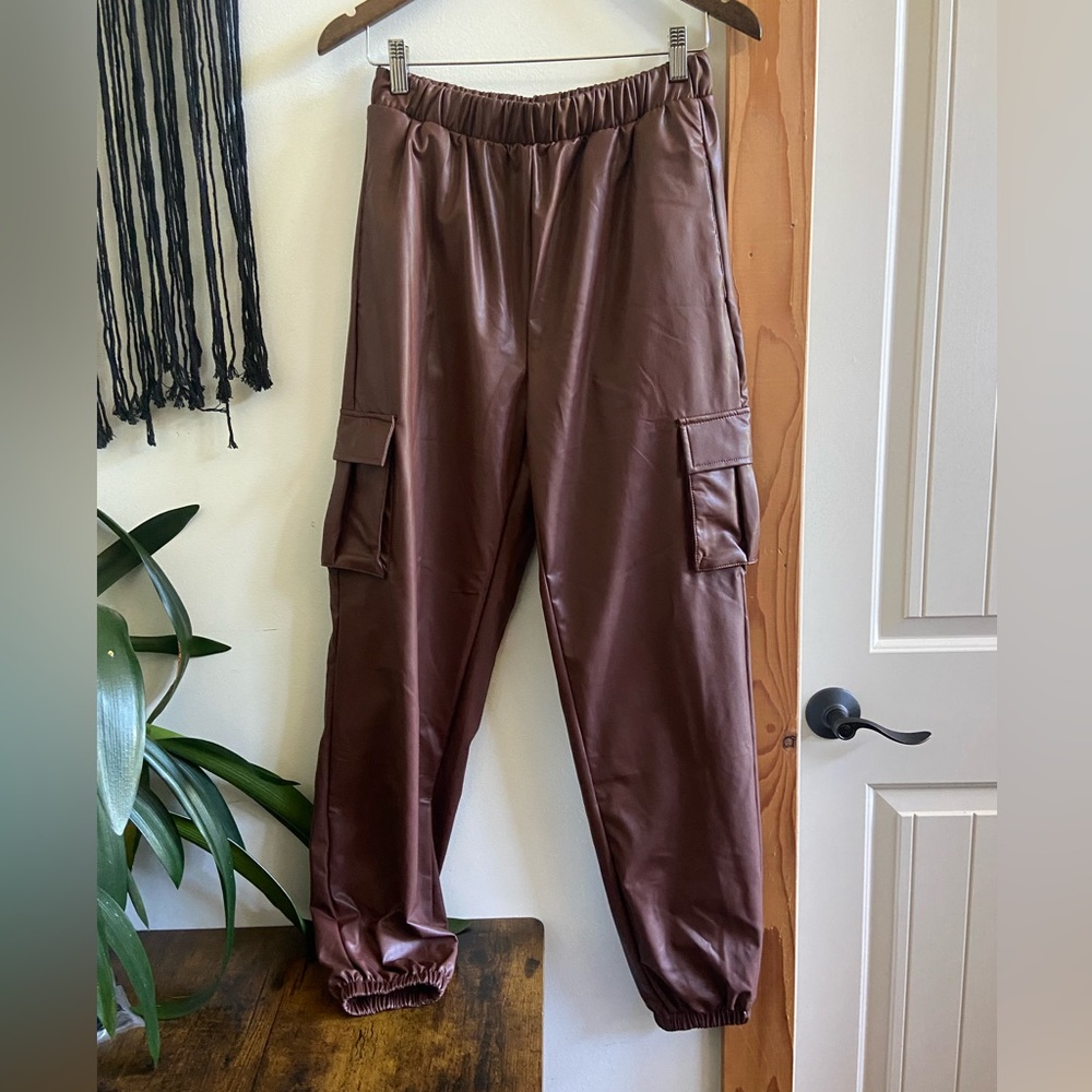 🔸 Streetwear Society 🔸 faux leather joggers